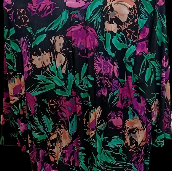 Dress shirt - Picture 2 of 2